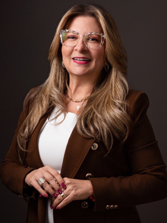 Tatiana Antunes Santos
